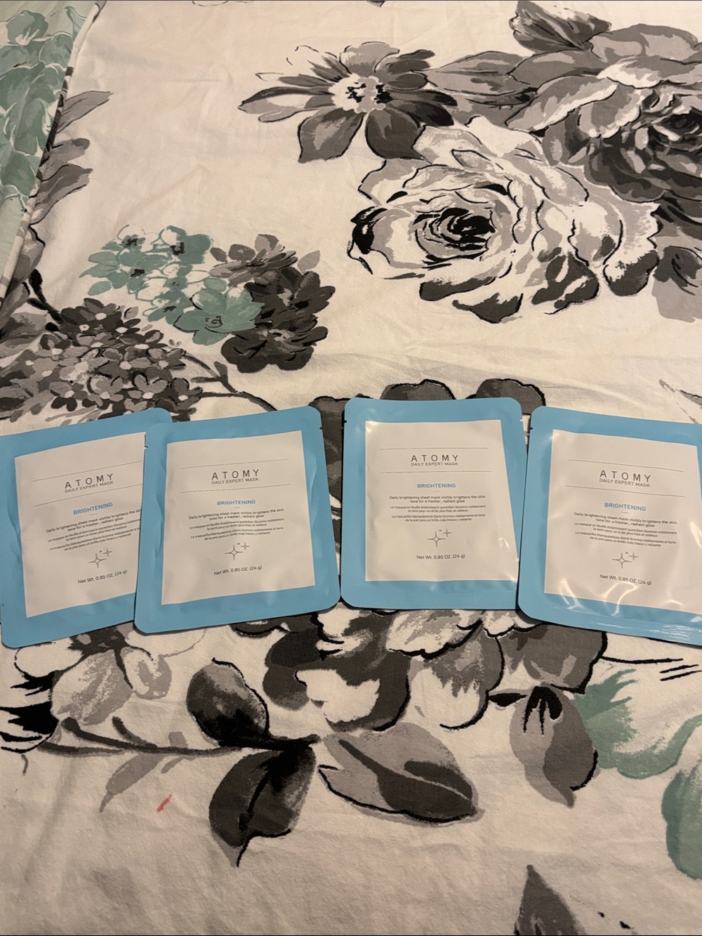 Brightening Facial Mask Sheet - Light Blue (Single Pack)